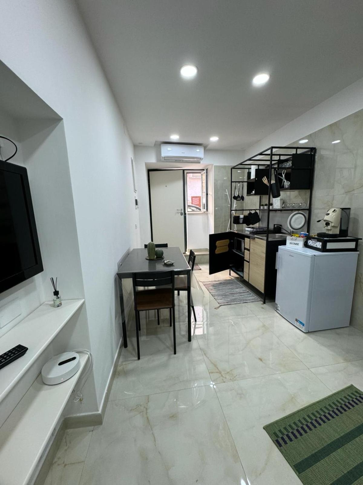 Terry House Naples